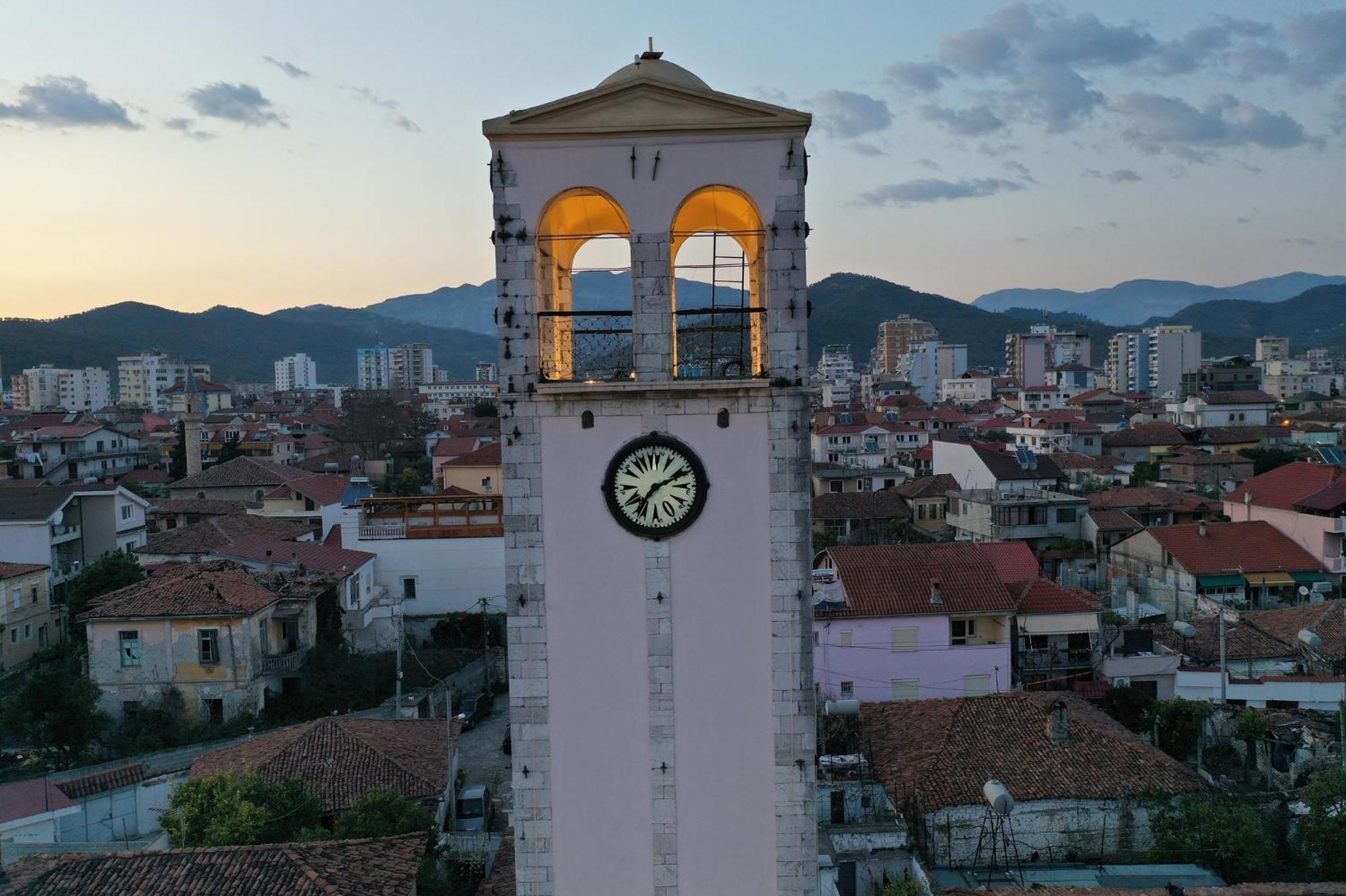 Villa Zoi A Stay To Remember I Located Inside The Castle Of Elbasan, On A Historic Roman Road Via Egnatia I Homemade Breakfast Эльбасан Экстерьер фото